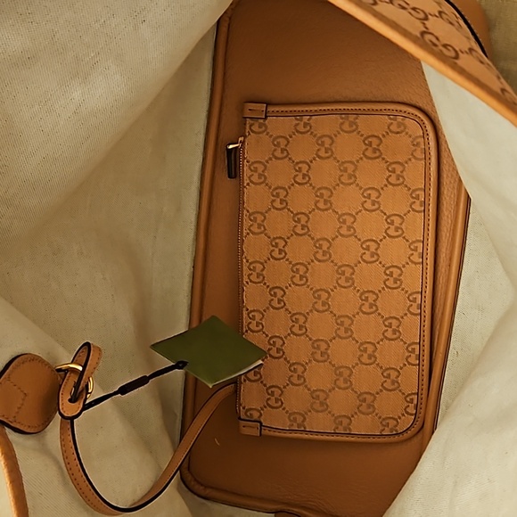 Gucci large tote bag. Includes duster shopping bag. - Picture 6 of 12